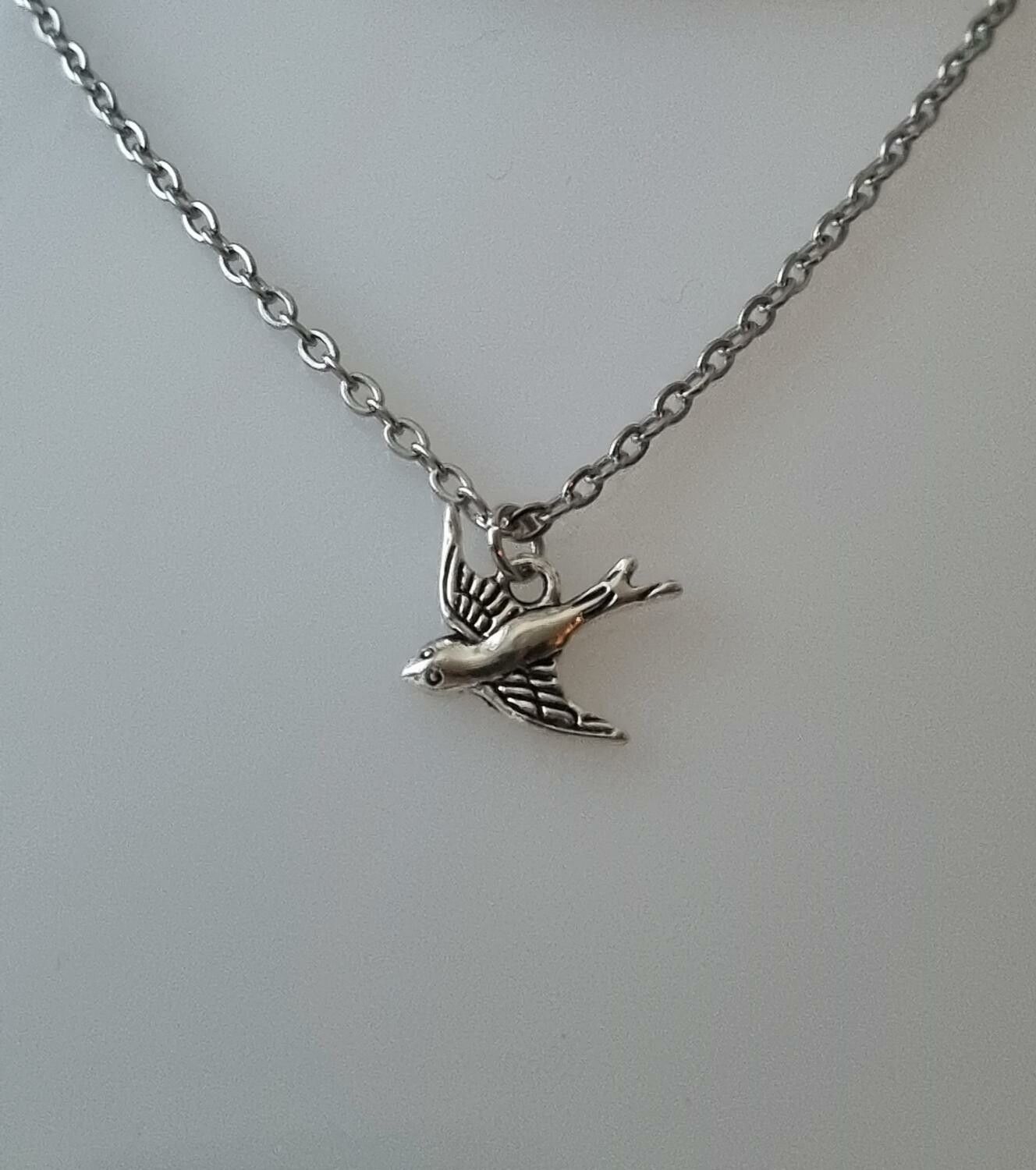 Halsband med en fågel, fågelberlock / charm
