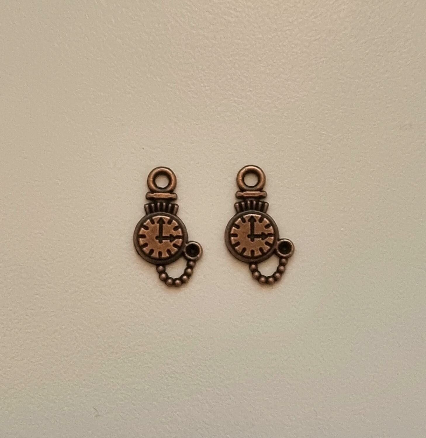 2 st söta små berlocker klockor i steampunk, kopparfärgade klockberlocker