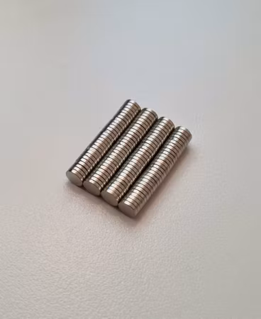 100 st Neodymium magneter (4x1 mm) runda magneter