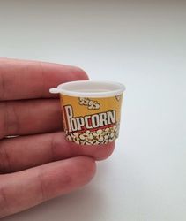 1 st popcornburk, popcorn. Miniatyr för dockskåp, tittskåp