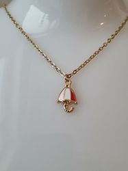 Guldfärgat halsband med ett paraply, berlock / charm