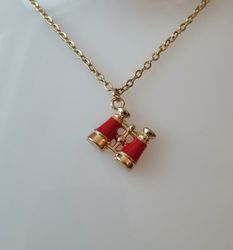 Guldfärgat halsband med kikare, kikarberlocker / charm