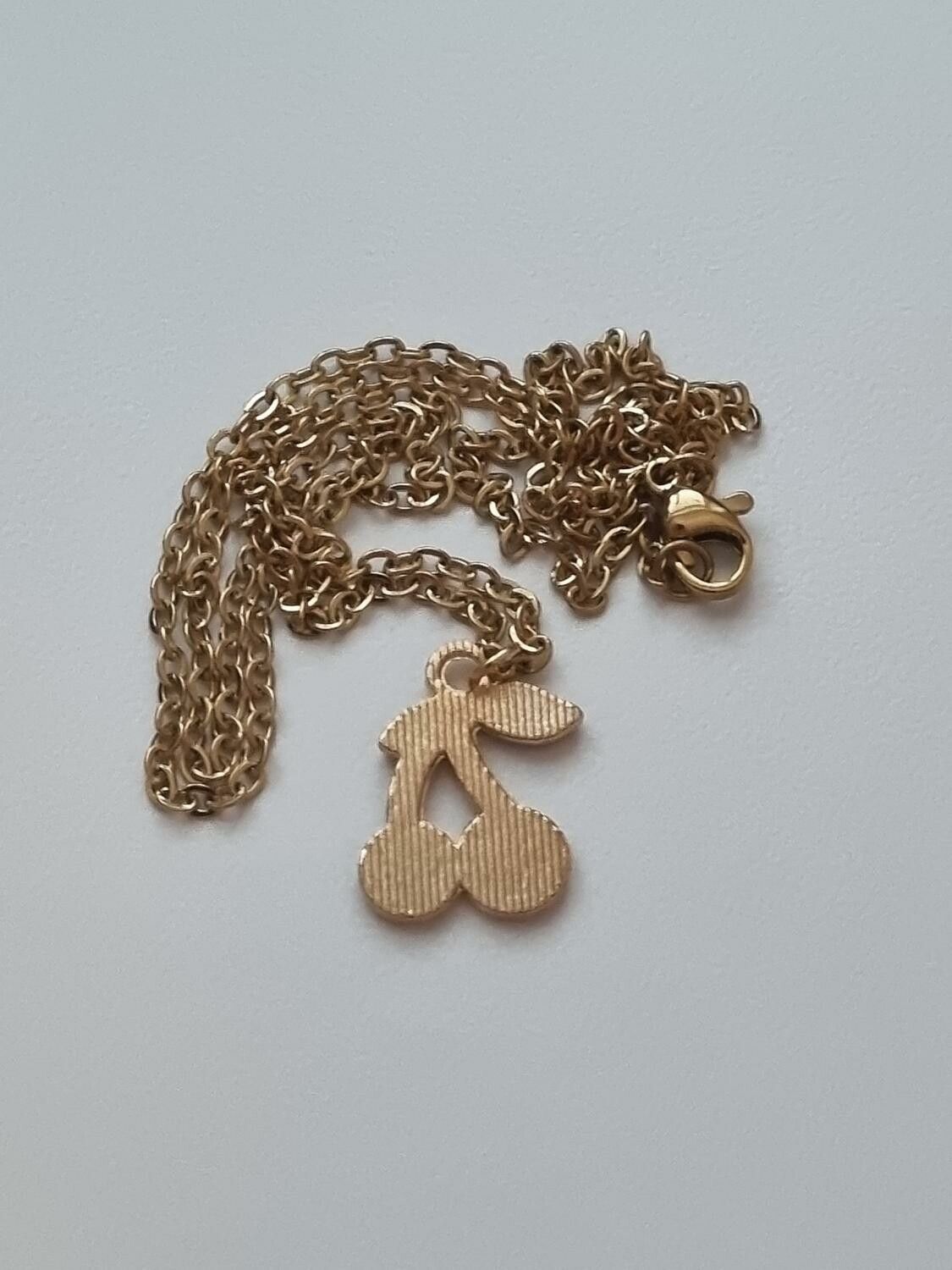 Guldfärgat halsband (50 cm) med körsbär, körsbärsberlock