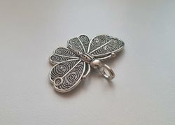 1 st detaljrik fjäril, berlock / charm / hänge