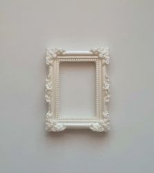 Miniatyr tavelram, ram - till dockhus, tittskåp med mera (variant 4)