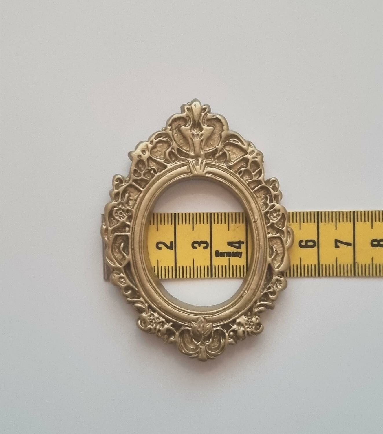 Miniatyr tavelram, ram - till dockhus, tittskåp med mera (variant 3)