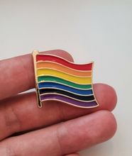 Pins, HBTQ - Flagga