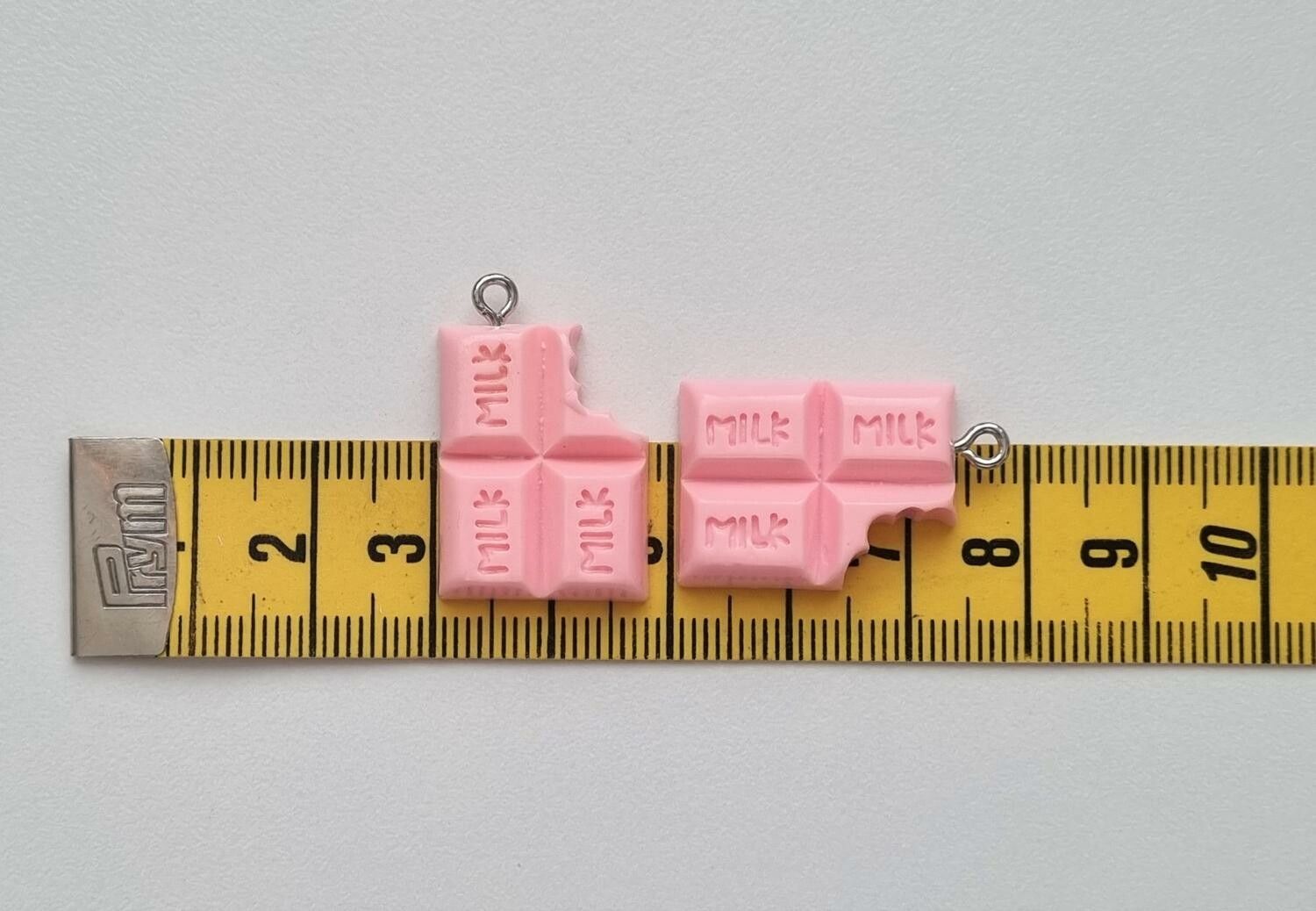2 st berlocker - Rosa chokladbitar