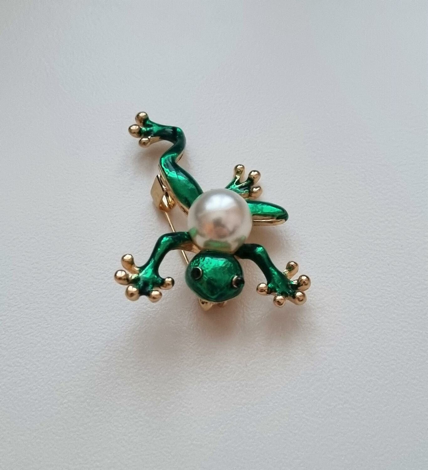 Brosch, Söt liten groda (variant 3)