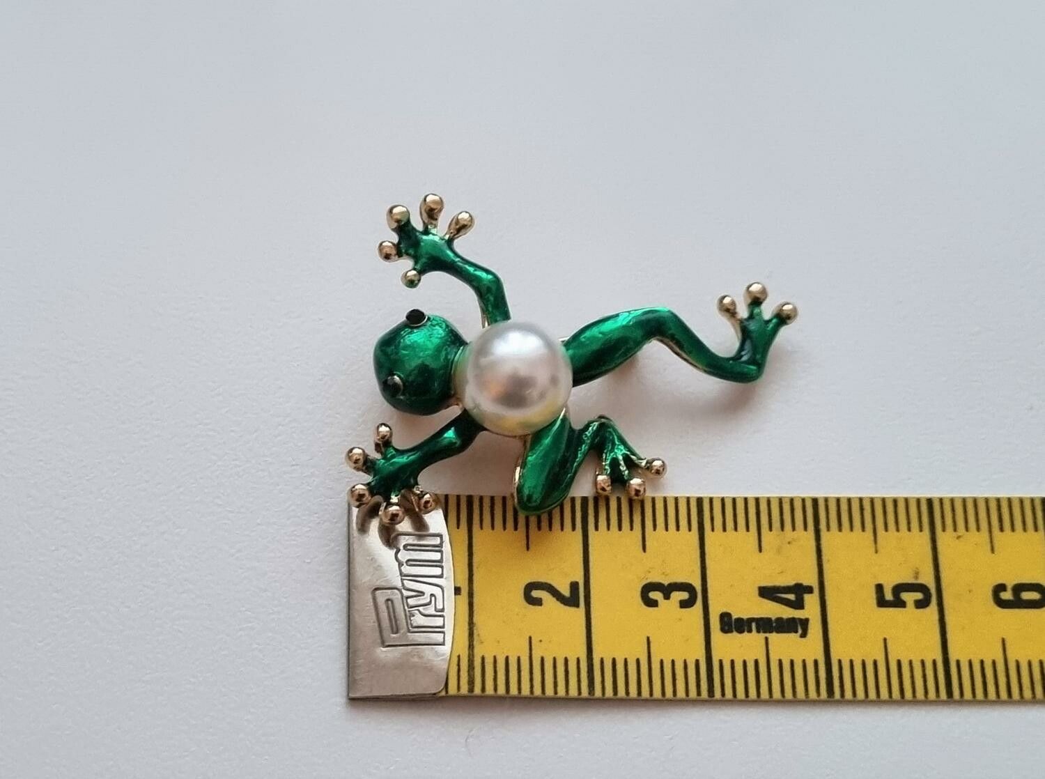 Brosch, Söt liten groda (variant 3)