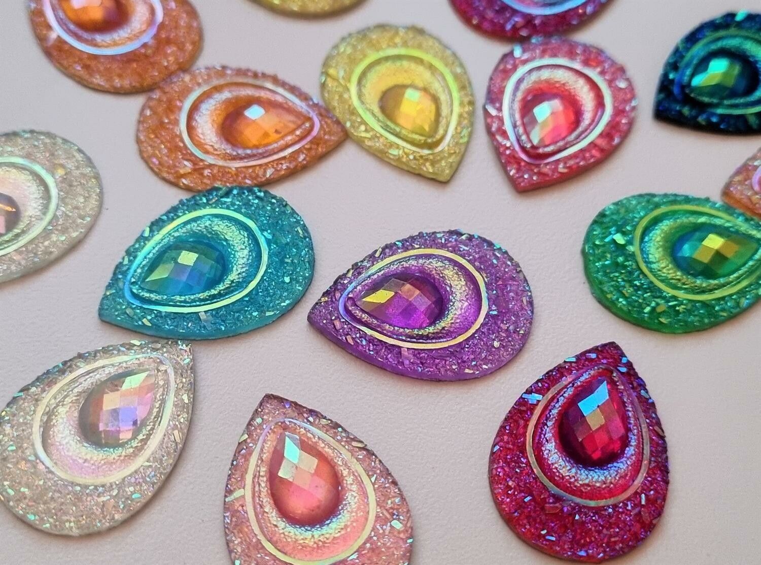 10 st flatbacks, strasstenar (18 x 25 mm)