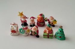Handmålade miniatyrer / figuriner för jul, dockskåpet, tittskåp mm