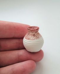 1 st kruka, minikruka / vas. Miniatyrer till dockskåp dockhus (brunvit)