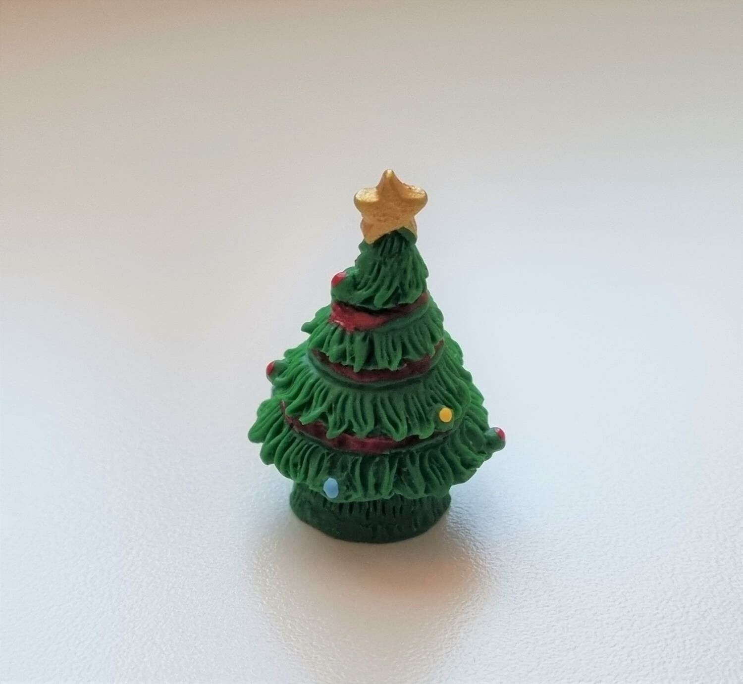 1 st julgran / gran. Miniatyrer, figuriner för dockskåp (variant 4)