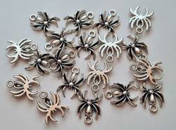 2 st Spindlar berlocker / charms (silverfärgade)
