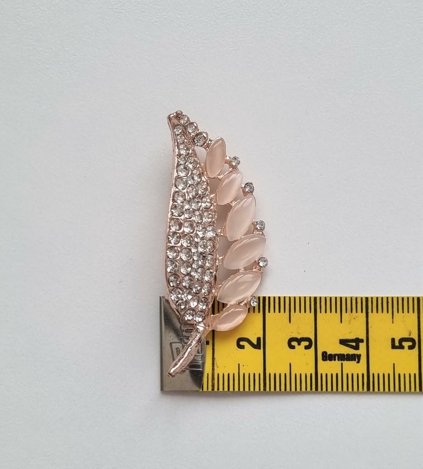 Brosch, Detaljrikt vackert blad / löv i roseguld