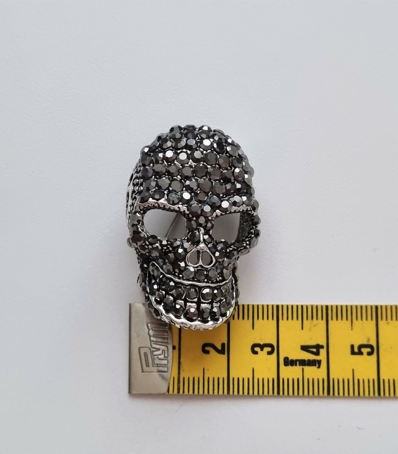 1 st detaljrik brosch hänge - Dödskalle (variant 1)