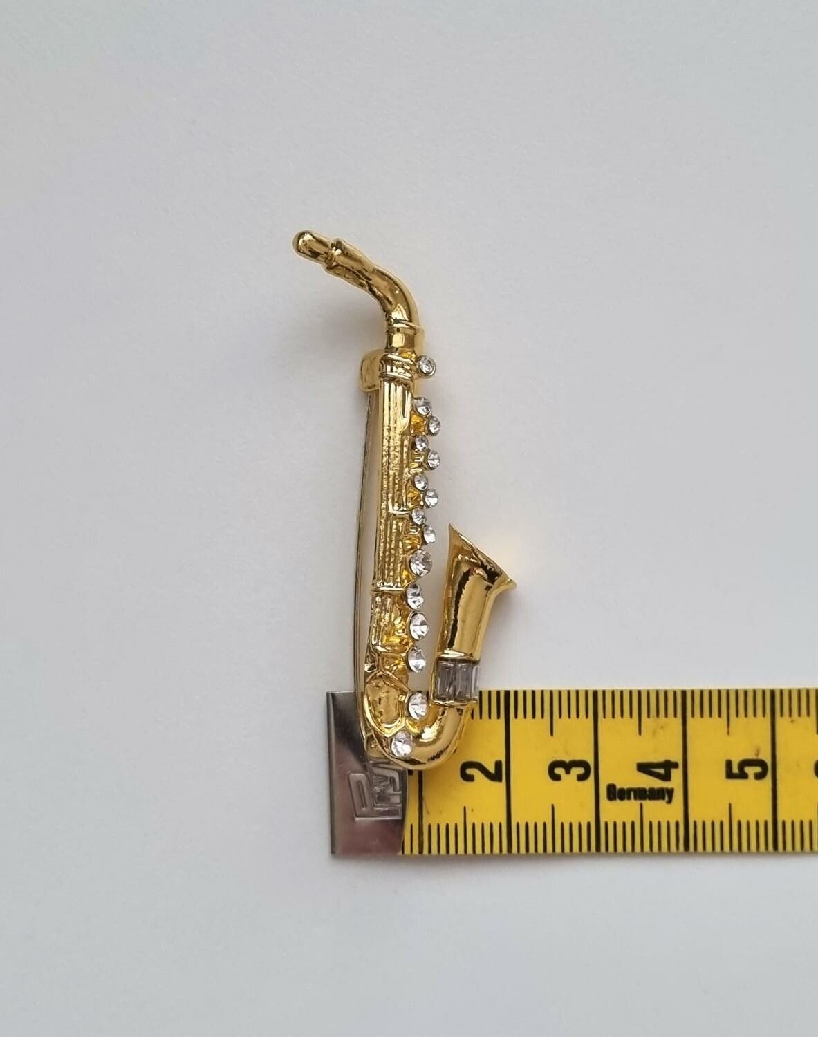 1 st detaljrik brosch hänge - Saxofon