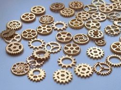 50 st kugghjul i steampunk, kuggar, gears minikugghjul (guldfärgade)