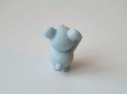 Gullig liten Koala. Miniatyr / figurin för dockhus, tittskåp mm (variant 3)
