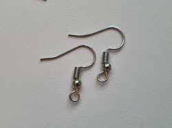 20 st örhängeskrokar i rostfritt stål (12 x 20 mm) - Silverfärgade