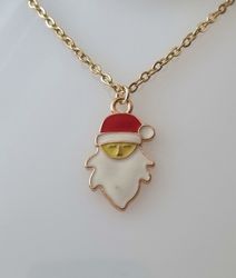 Guldfärgat halsband (45 cm) i rostfritt stål med söt berlock - Tomte
