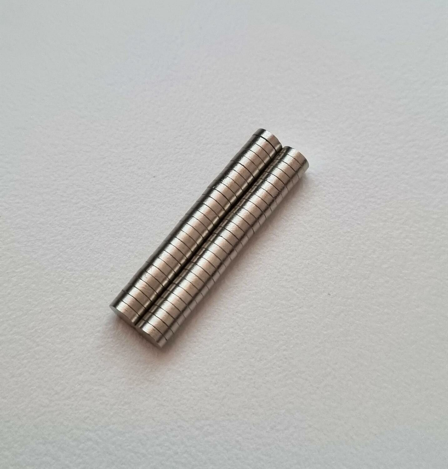 50 st Neodymium magneter (3x1 mm) runda magneter