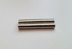 50 st Neodymium magneter (3x1 mm) runda magneter