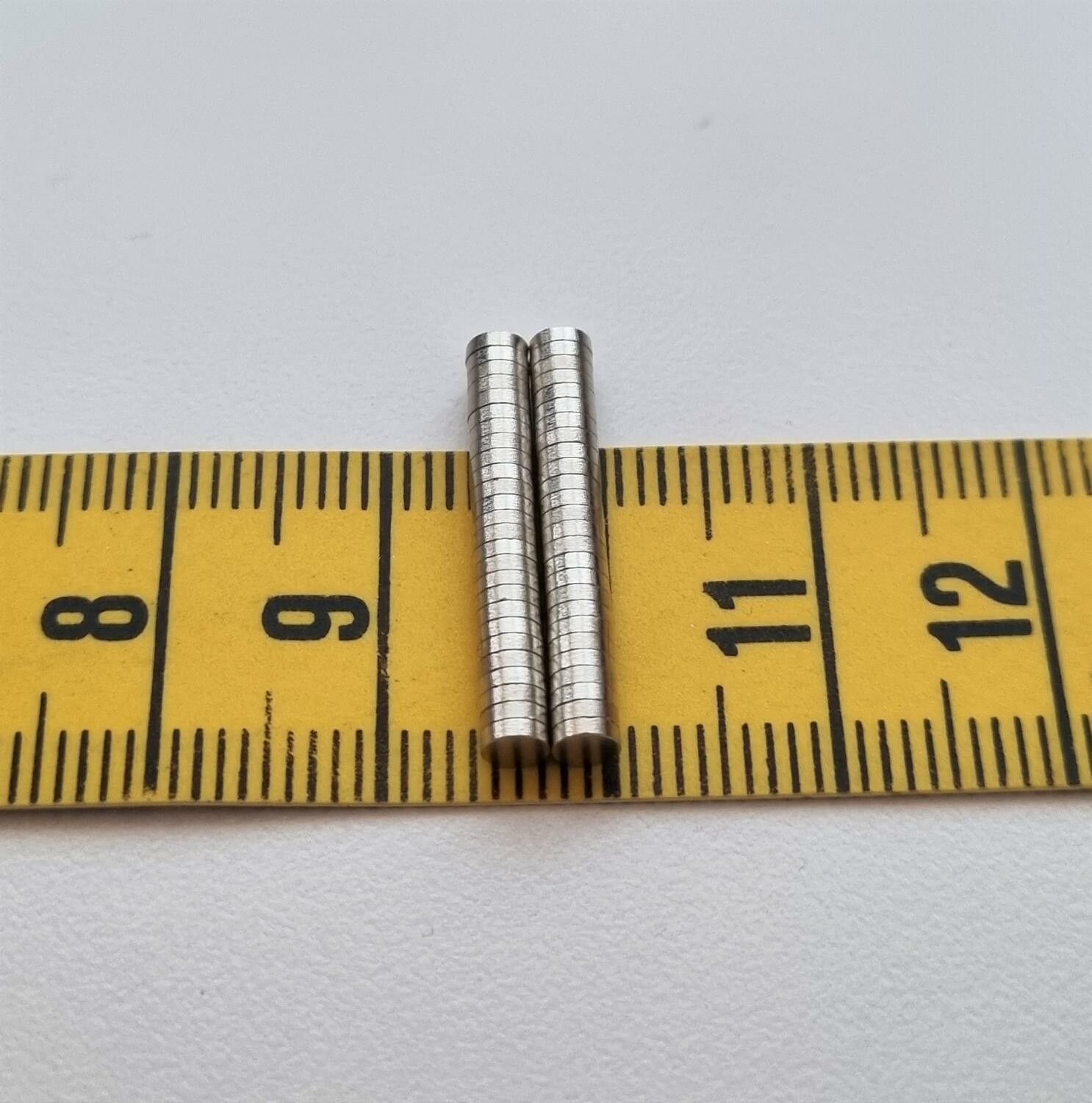 50 st Neodymium magneter (3x1 mm) runda magneter