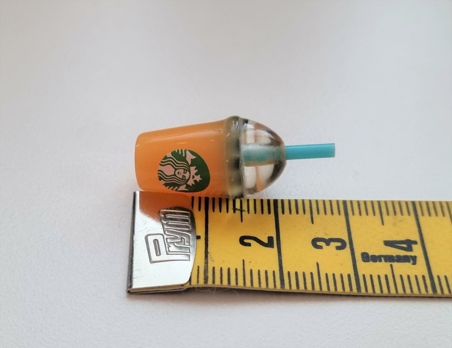 1 st orange iskaffe, frappucino, drinkar - Miniatyr för dockhus, tittskåp