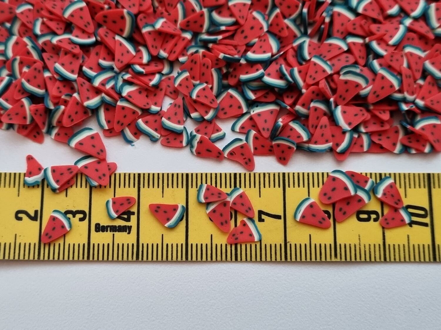 1000 st små frukter (Melonbitar) av mjuk lera, polymerlera för scrapbooking