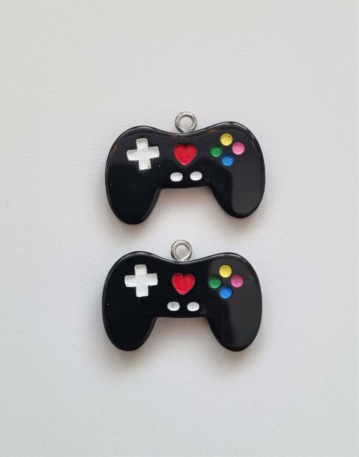 2 st Handkontroller, berlocker, charms, miniatyrer (svarta)