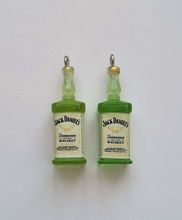Jack Daniels miniatyrer, flaskor, miniflaskor Berlocker / hängen (2 st)