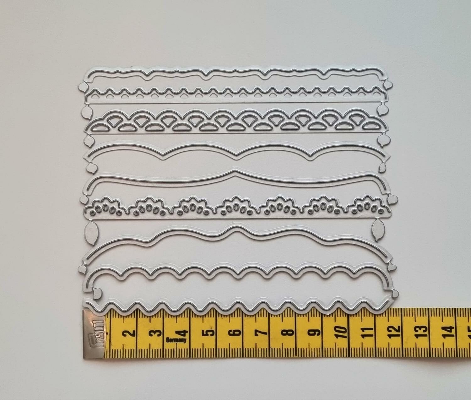 9 st dies, cutting dies för scrapbooking
