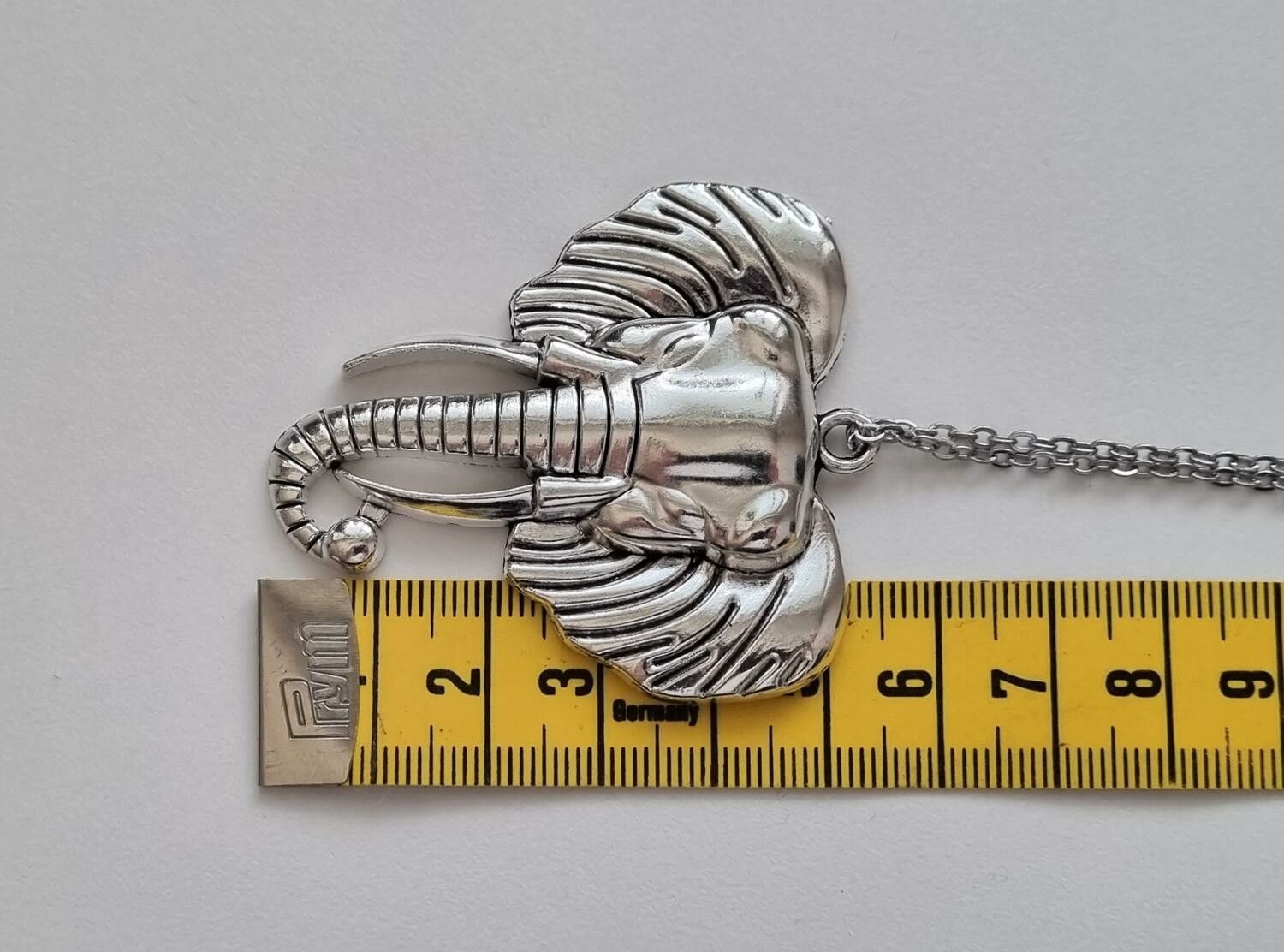 Halsband Elefant (variant 2)