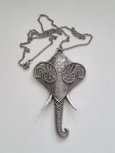 Halsband (50 cm) i rostfritt stål med stor berlock - Elefant (variant 1)