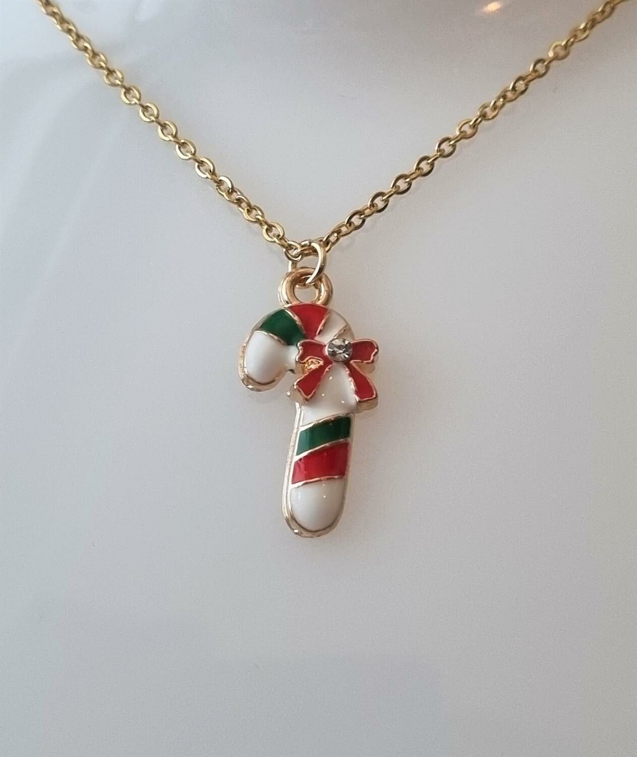 Halsband (45 cm) i rostfritt stål med söt berlock - Polkagris med rosett