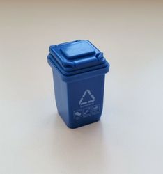 1 st Soptunna / sopkärl. Miniatyr för dockhus, tittskåp, tågräls mm (blå)