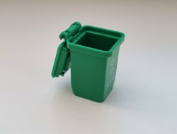 1 st Soptunna / sopkärl. Miniatyr för dockhus, tittskåp, tågräls mm (grön)