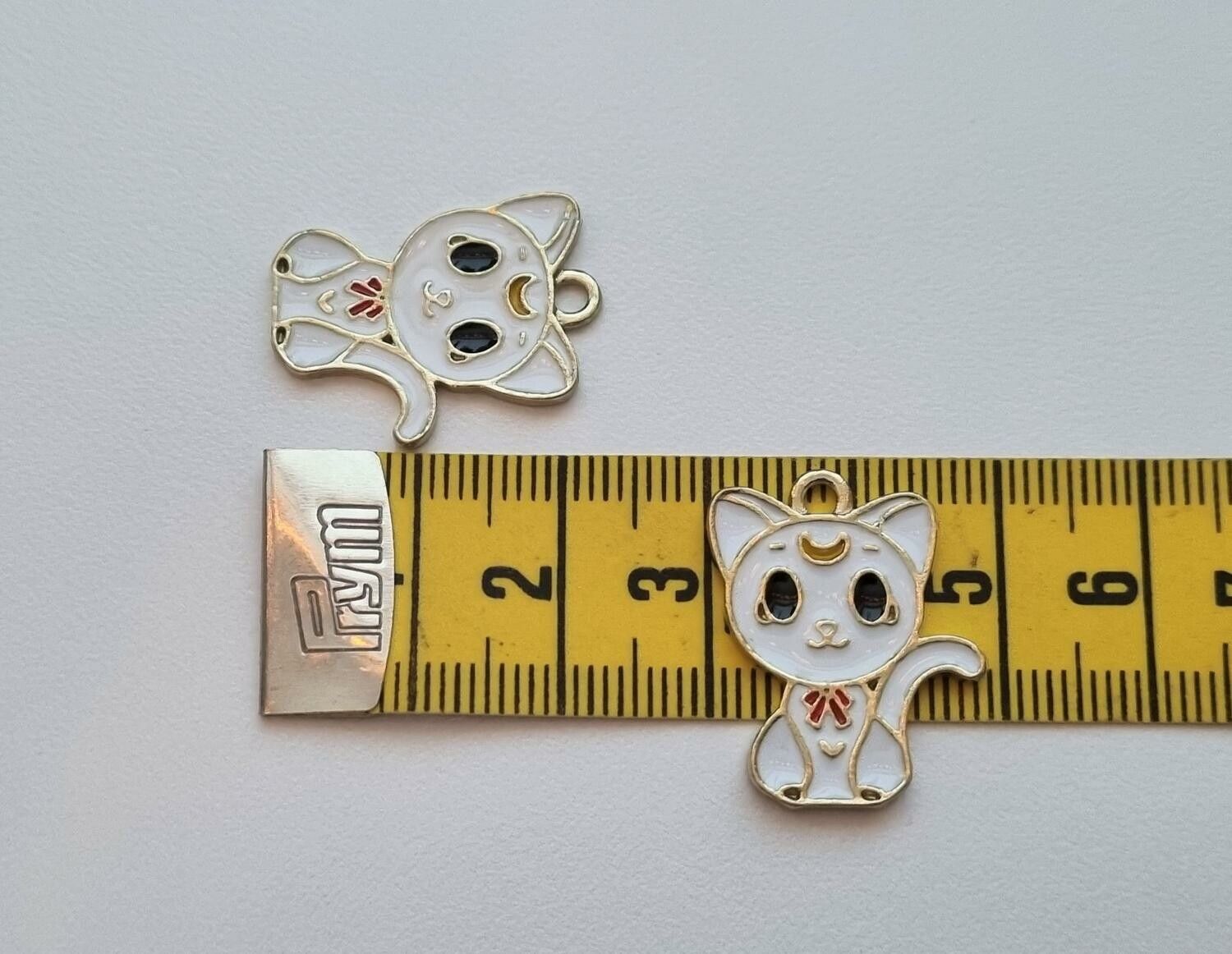 2 st Katter, Kattberlocker. Berlocker / charms för smyckestillverkning