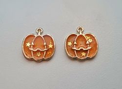 2 st Pumpor Berlocker / charms för Halloween (variant 3)