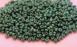 1000 små pärlor, fröpärlor, glaspärlor (2 mm) - Grönmetallic
