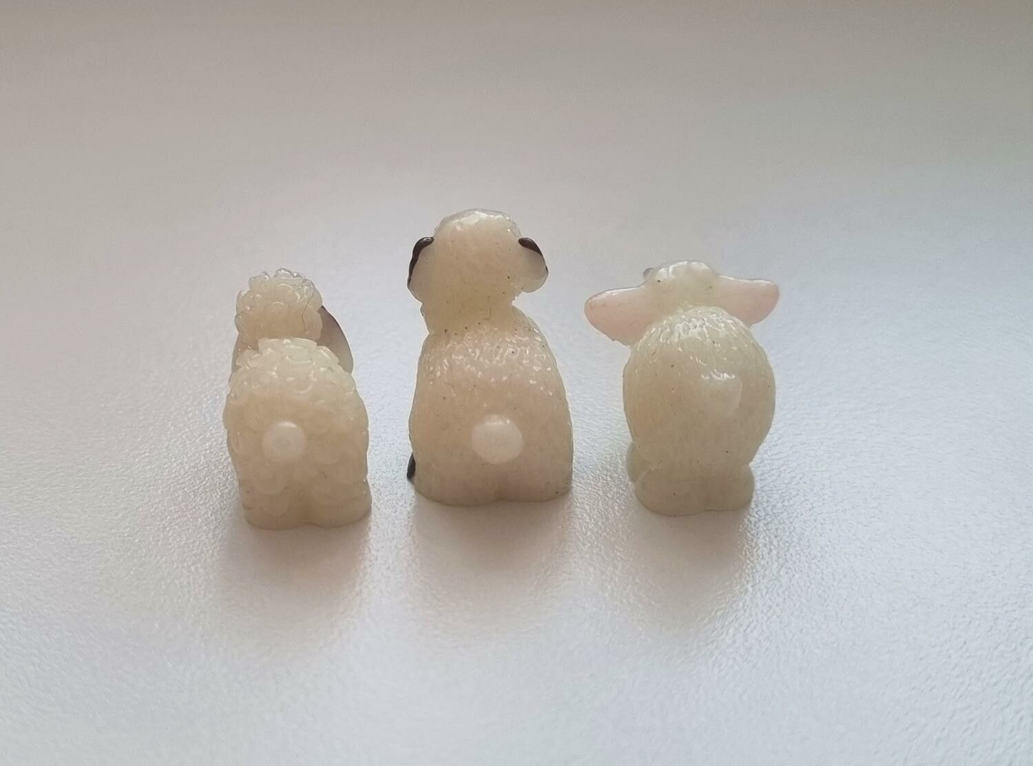 3 st Får - miniatyrer / figuriner för dockskåpet, tittskåp mm