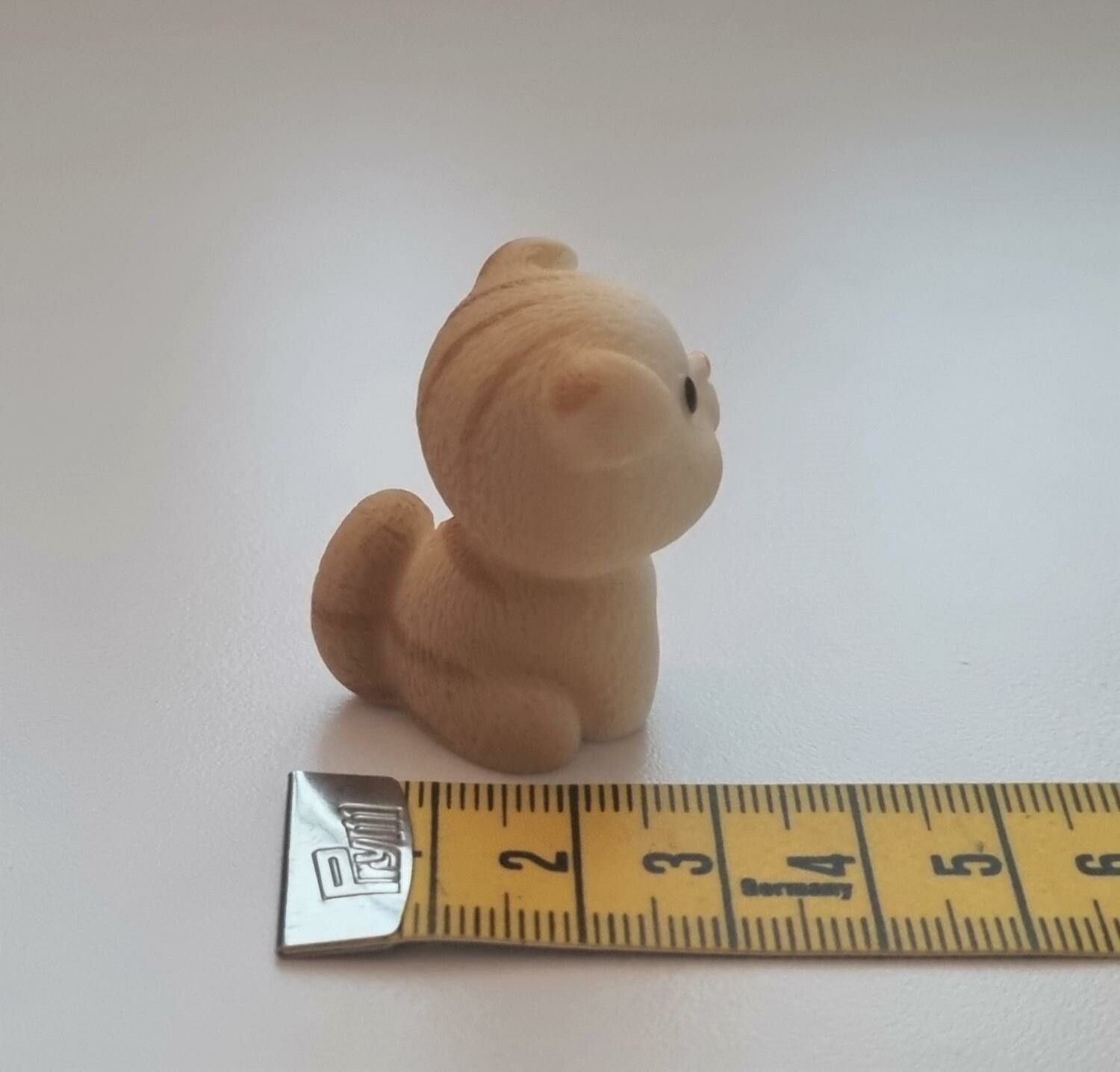Handmålad orange katt, miniatyrer, figuriner (variant 4)