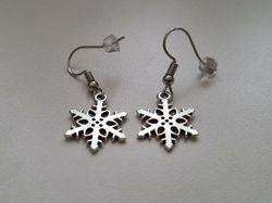Örhängen Snöflingor, antiksilverfärgade