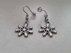 Örhängen Snöflingor, antiksilverfärgade