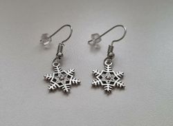 Örhängen Snöflingor, antiksilverfärgade