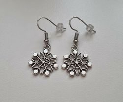 Örhängen Snöflingor, antiksilverfärgade