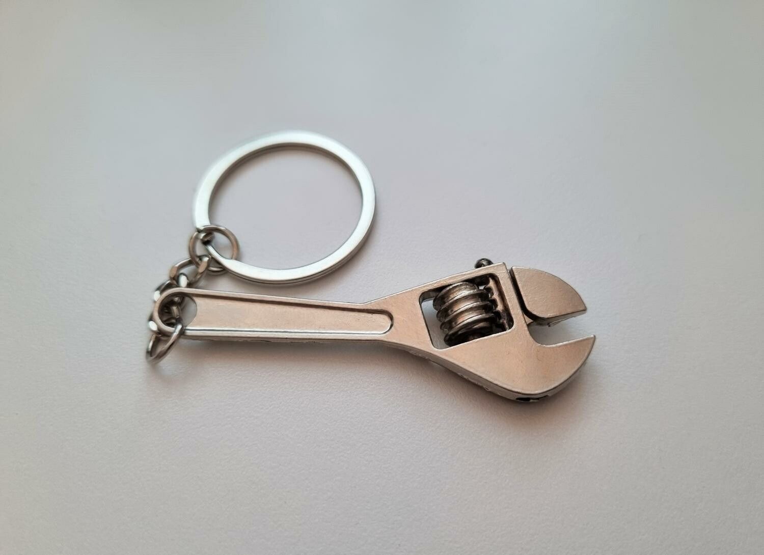 Nyckelring Skiftnyckel miniatyr i rostfritt stål (14,5 gram)