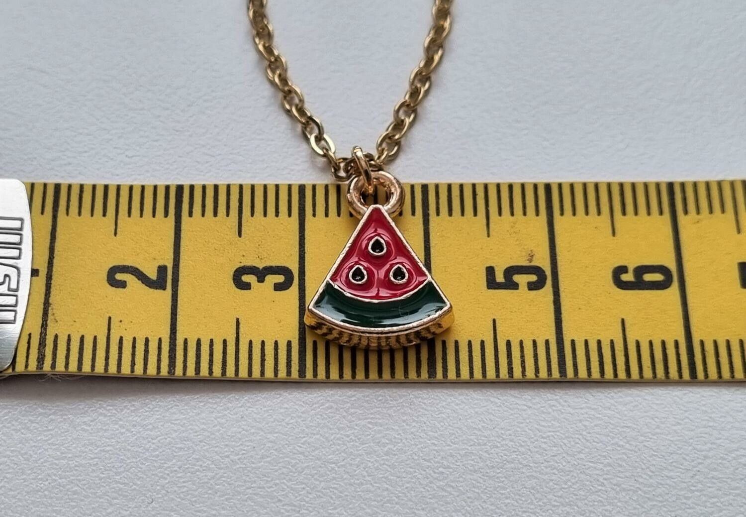 Halsband med en melonbit, melon (45 cm lång kedja)
